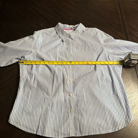 White and Blue Striped Button Down Shirt preppy stripes cotton button down XL - Picture 2 of 9